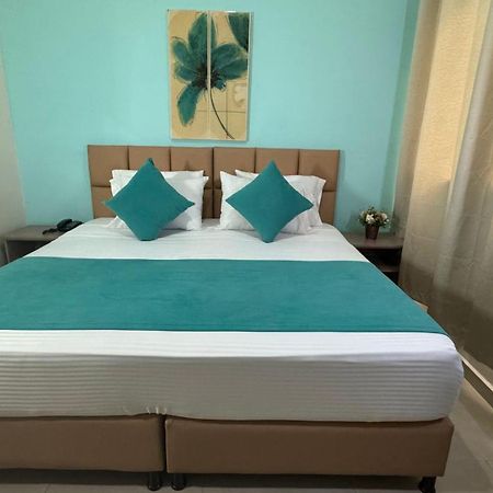 Hotel Cataluna - Soluciones Hoteleras 佩雷拉 外观 照片