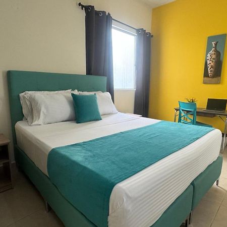 Hotel Cataluna - Soluciones Hoteleras 佩雷拉 外观 照片